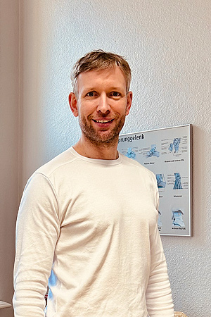 Dr. Sebastian Bierke Dr. Sebastian Bierke